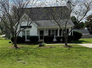 1644 Quillmark Rd, Winston Salem, NC 27127