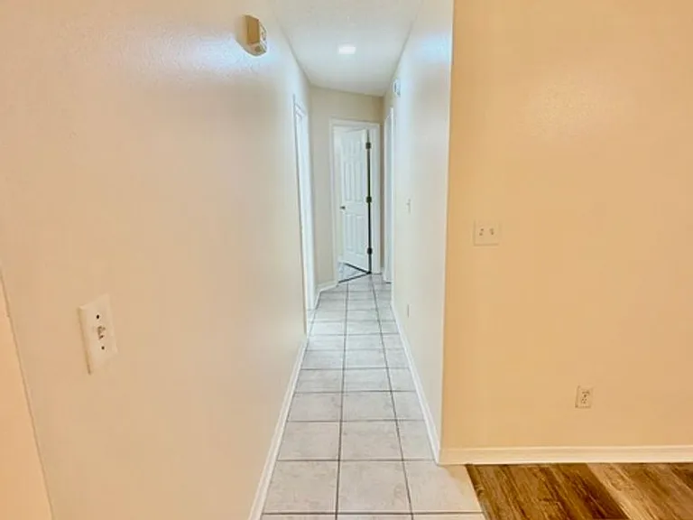 957 Tray Dr — Photo 12