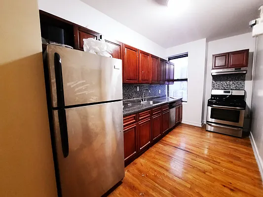 Rented by BRICK & GALO REALTY CORP | media 5