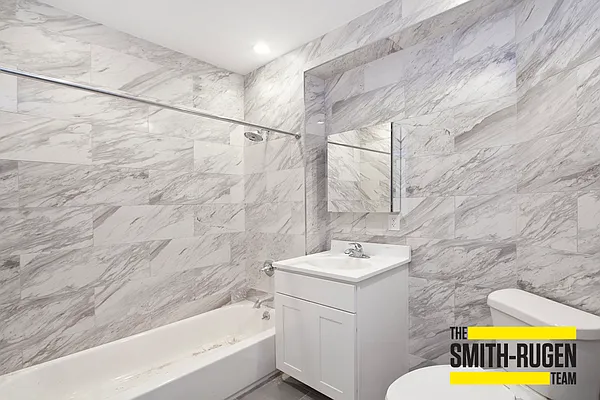 Rented by R New York | media 18