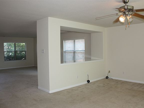 3rd image of 4618 Lunsford Hollow Ln