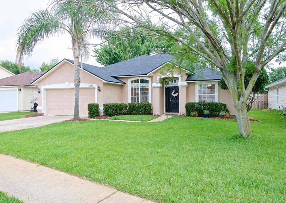 1st image of 12881 Winthrop Cove Dr