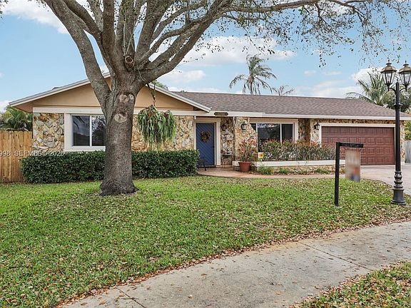 2nd image of 11744 SW 53rd Ct