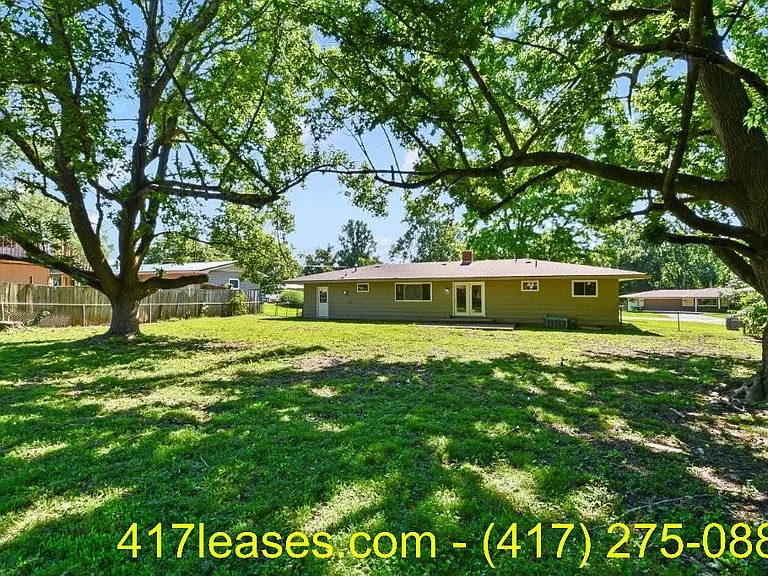 203 S White Oak Ave — Photo 39