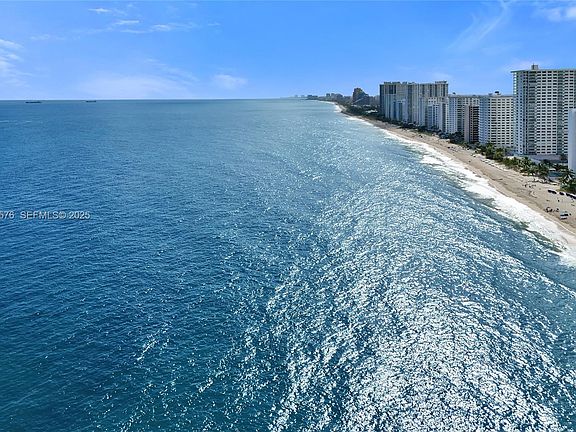 2nd image of 4240 Galt Ocean Dr APT 1204