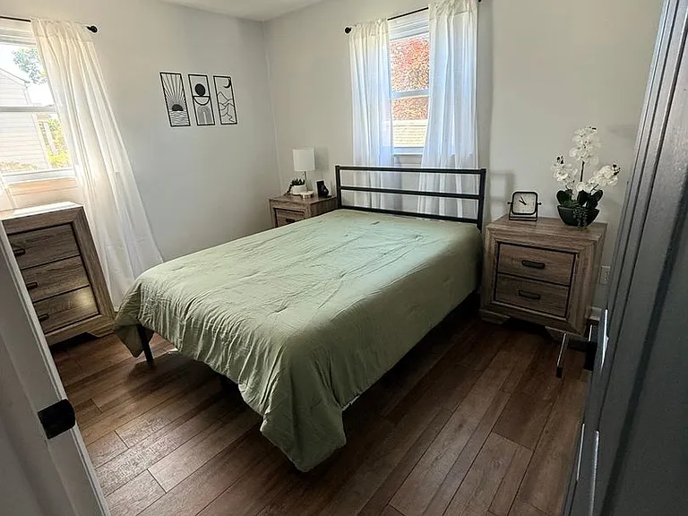 1530 Cottage Ave — Photo 6
