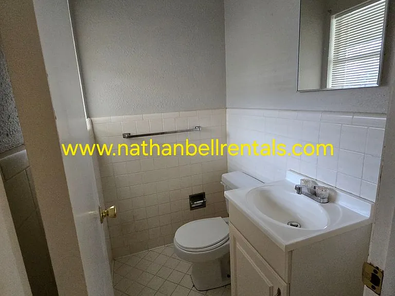 2485 Cypress Dr — Photo 8