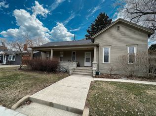 703 Elm St APT B, Valparaiso, IN 46383