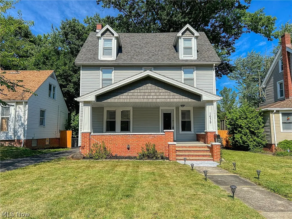 1638 S Taylor Rd photo 1