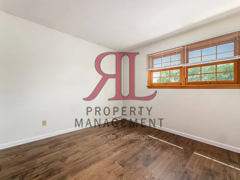 1627 Keats Ct — Photo 17