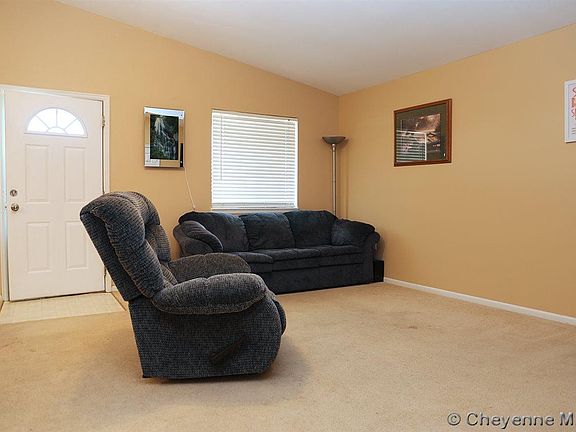 5th image of 4022 Autumnset Dr