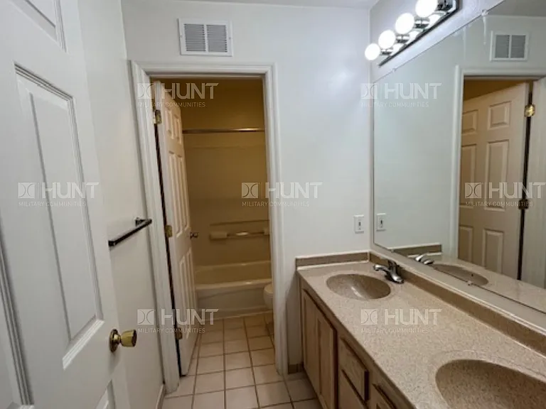 Dyer Cir — Photo 11