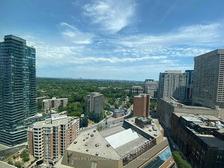 1 Yorkville Ave #2409 — Photo 15