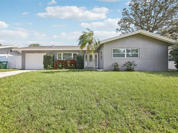 1624 Chateau Dr, Clearwater, FL 33756