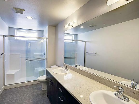 5th image of 12350 33rd Ave NE #206