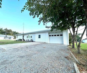 303 E Boyd St, Norris City, IL, 62869