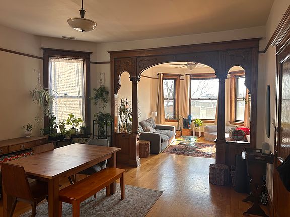 3rd image of 2614 W Iowa St APT 3