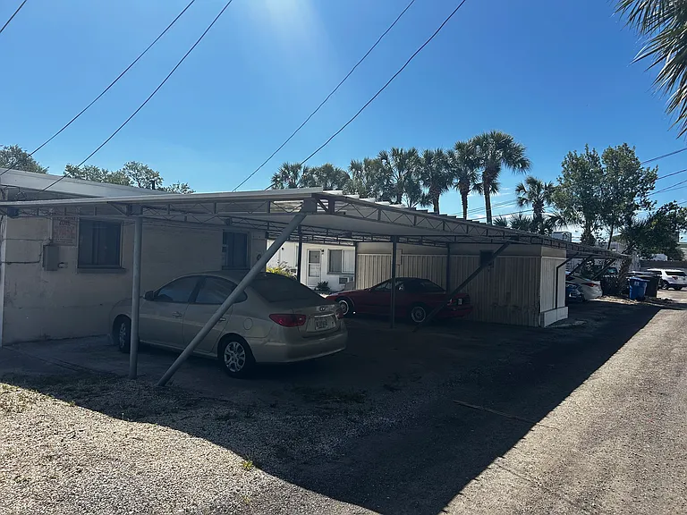 3108 Dr Martin Luther King Jr St N #6 — Photo 15