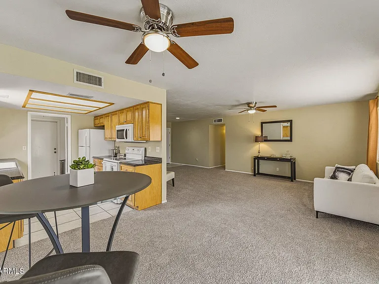 5625 W Sunnyside Dr — Photo 6