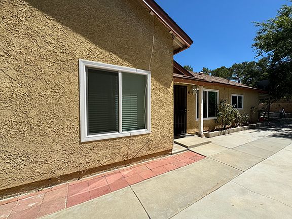 5th image of 2858 Nandina Dr