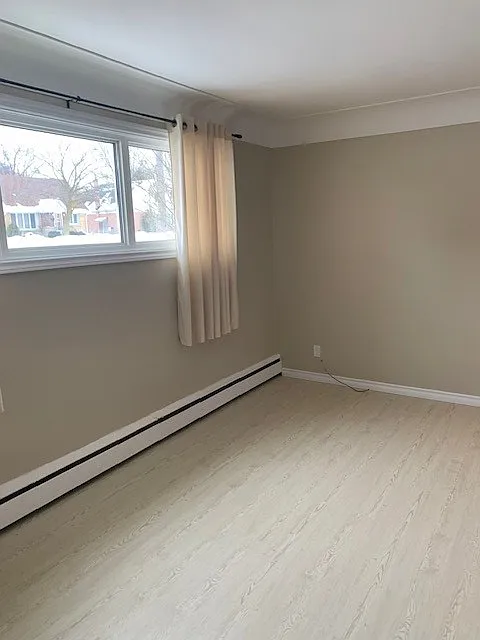 1 Meyer Drive Guelph — Photo 3