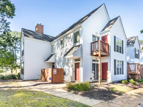 421 Persimmon Dr, Yorktown, VA 23693