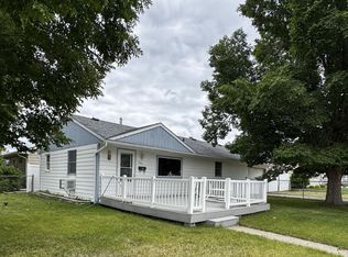 603 E Borden St, Glendive, MT 59330