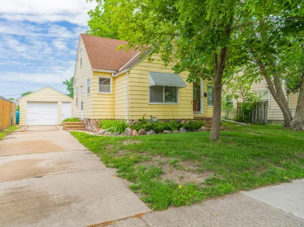 1713 1st Ave NE, Austin, MN 55912