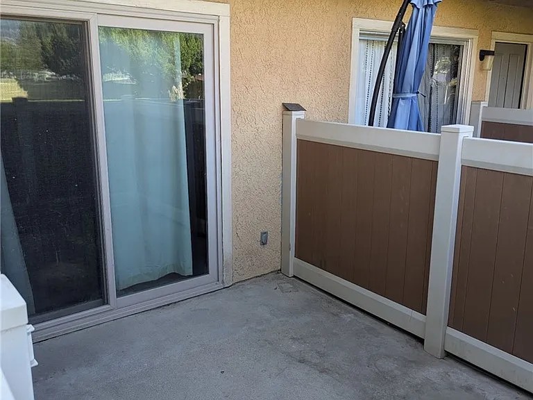 1460 Kendall Dr #26 — Photo 2