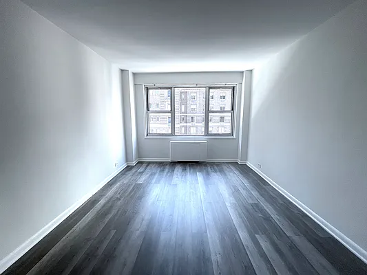 Rented by Keller Williams NYC | media 21