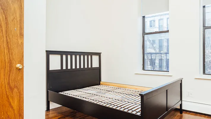 Rented by Nooklyn NYC LLC | media 29