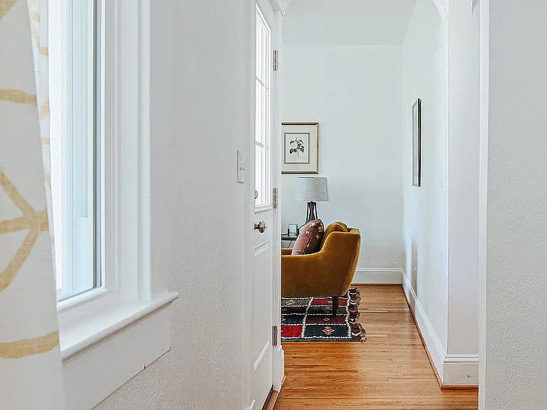 2311 Fontaine Ave — Photo 5