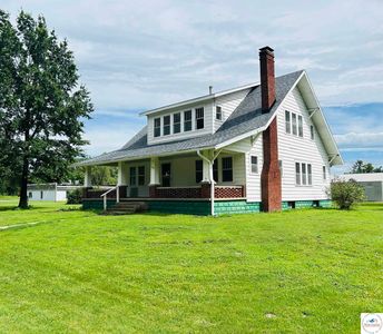 108 W Benton St, Green Ridge, MO, 65332