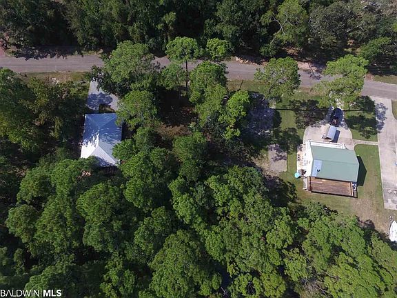 5th image of 27189 Magnolia Dr