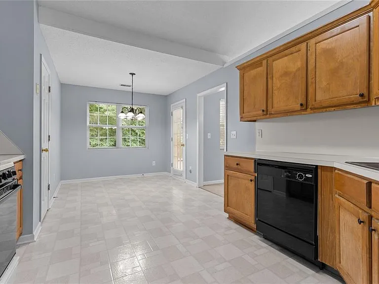 2510 Fort Daniels Dr NE — Photo 14