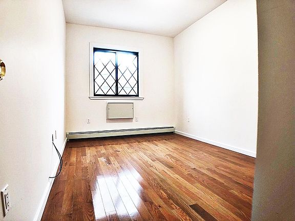 5th image of 2275 79th St Floor 1