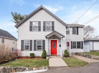 24 Park St, Melrose, MA 02176