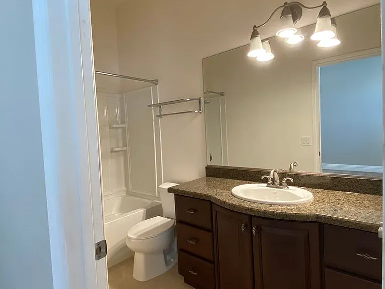3611 Oakleaf Ave — Photo 34