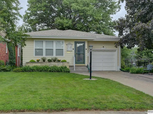 4120 S 41st Ave, Omaha, NE 68107