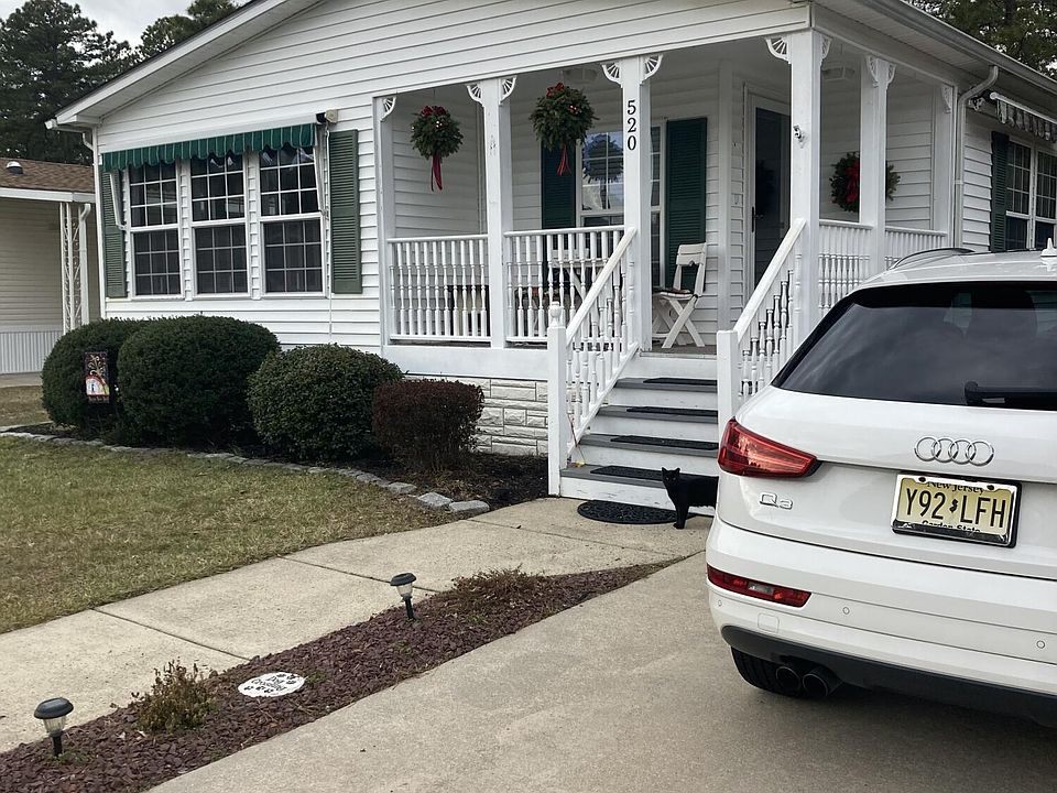 1st image of 520 Momosa Dr