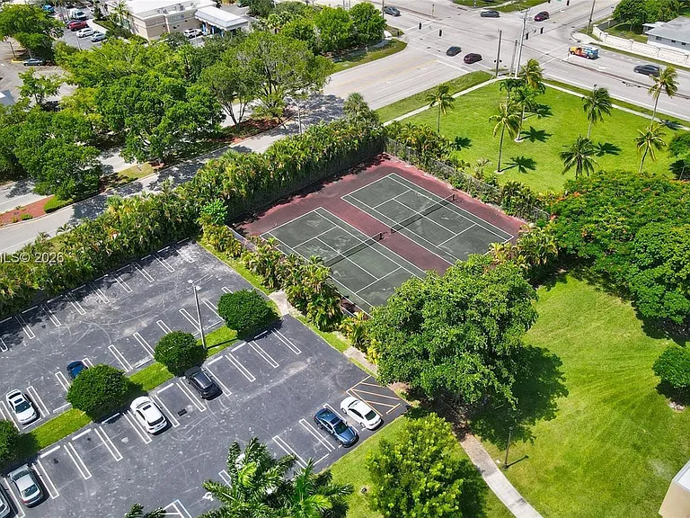 6350 NW 62nd St #308 — Photo 32