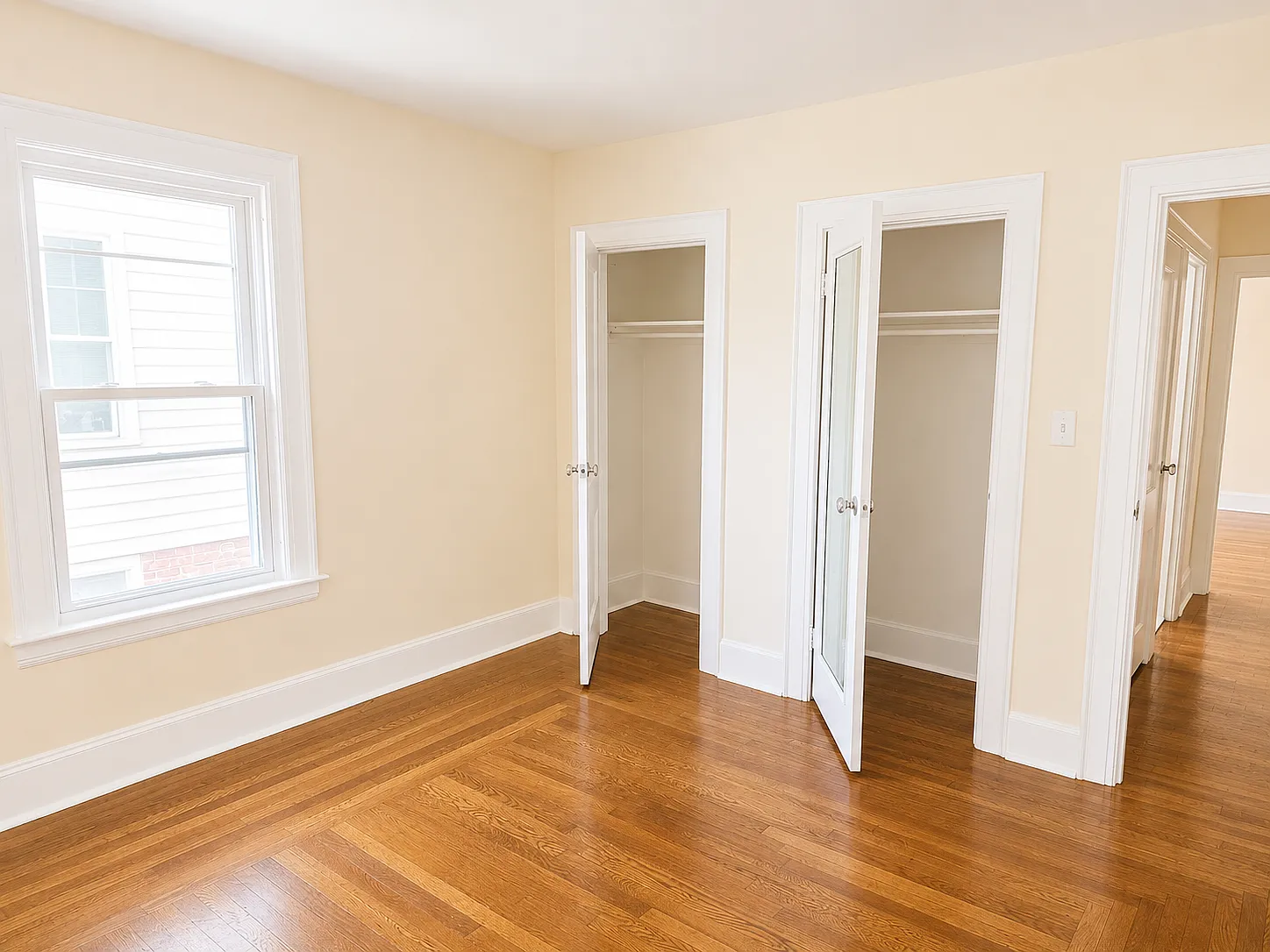 380 McKinley Ave — Photo 4