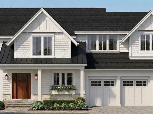 138 2nd St, Excelsior, MN 55331