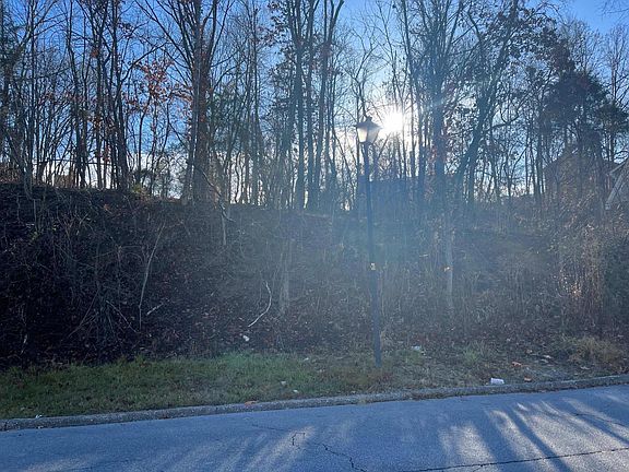 2nd image of LOT 9 White St
