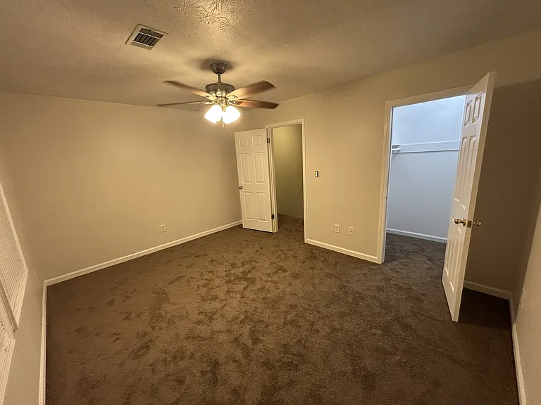 5148 Spring St #4 — Photo 13