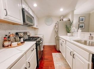 572 E Broadway #X, Boston, MA 02127