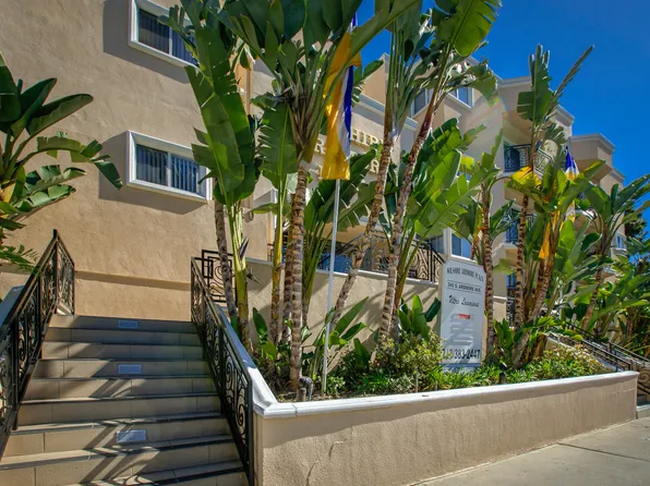 Wilshire Ardmore Plaza