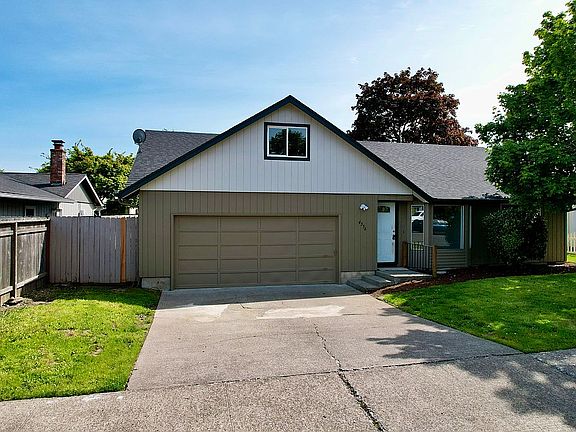 2nd image of 4556 Blue Sky Ct SE