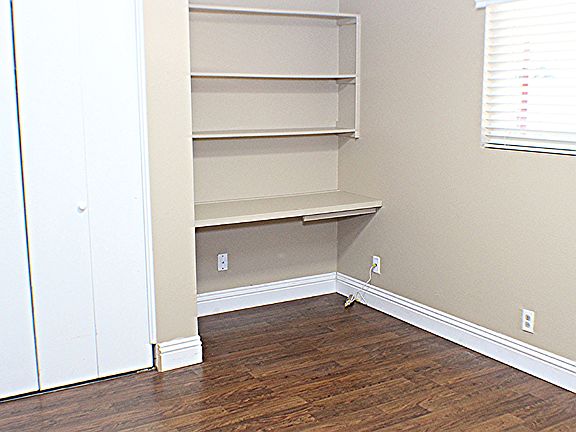 5th image of 844 Calle Fresno