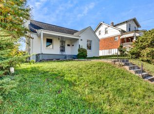 2102 Mercer Ave NW, Roanoke, VA 24017